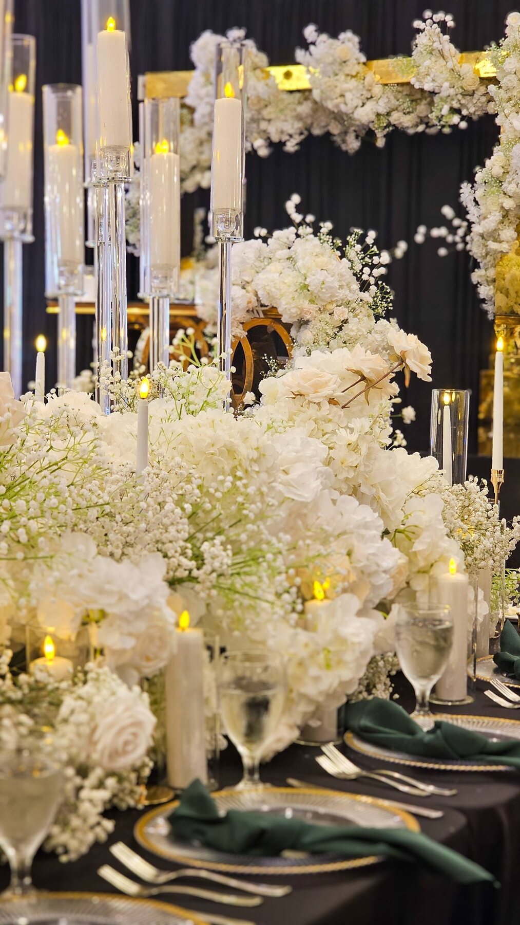 Royal Blue 40th Celebration by Gigi Backdrops
